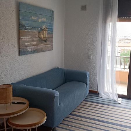 Апартаменты El Balcon De Riells Ля Эскала Экстерьер фото